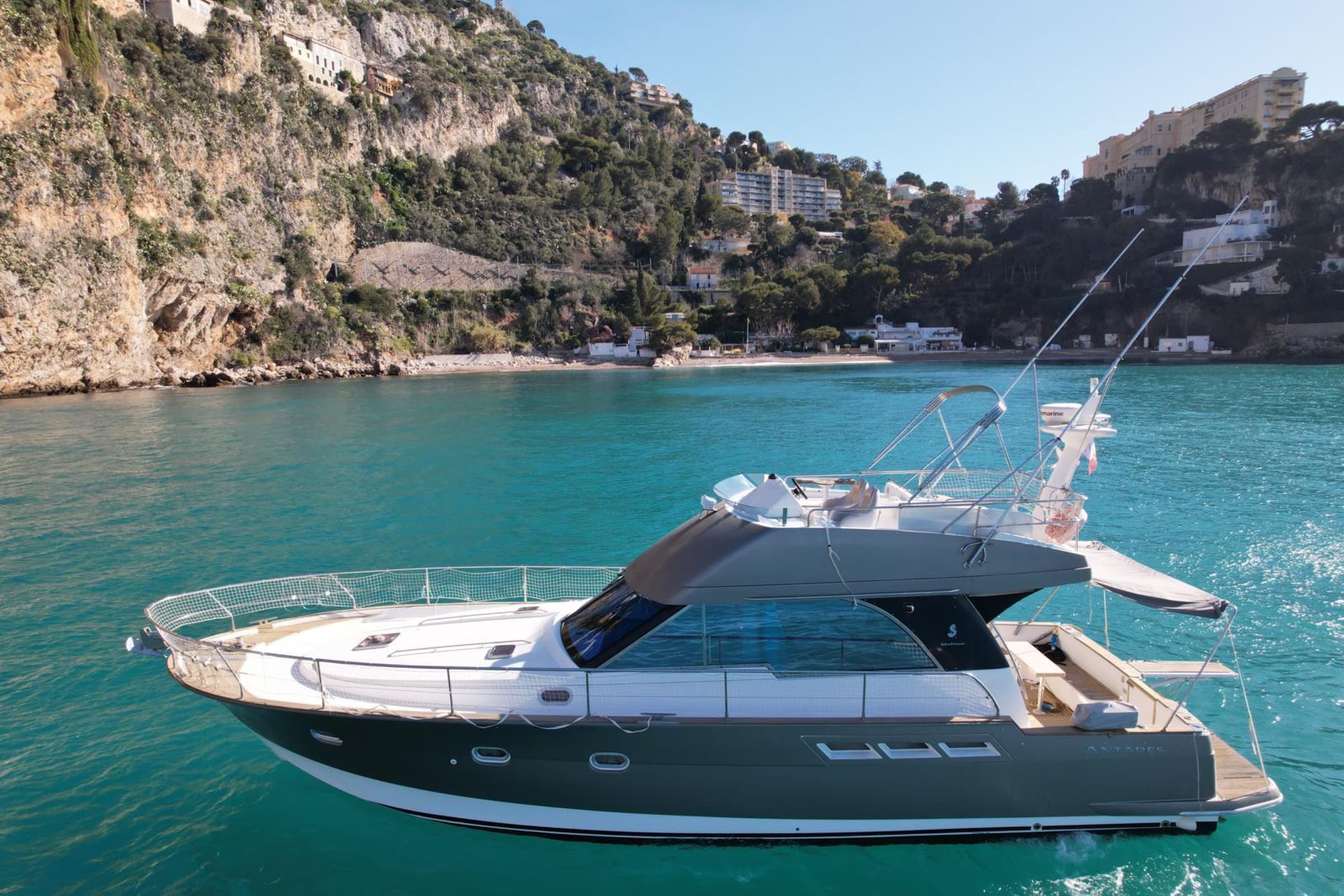 Beneteau Antares 13.80, yacht charter on the French Riviera