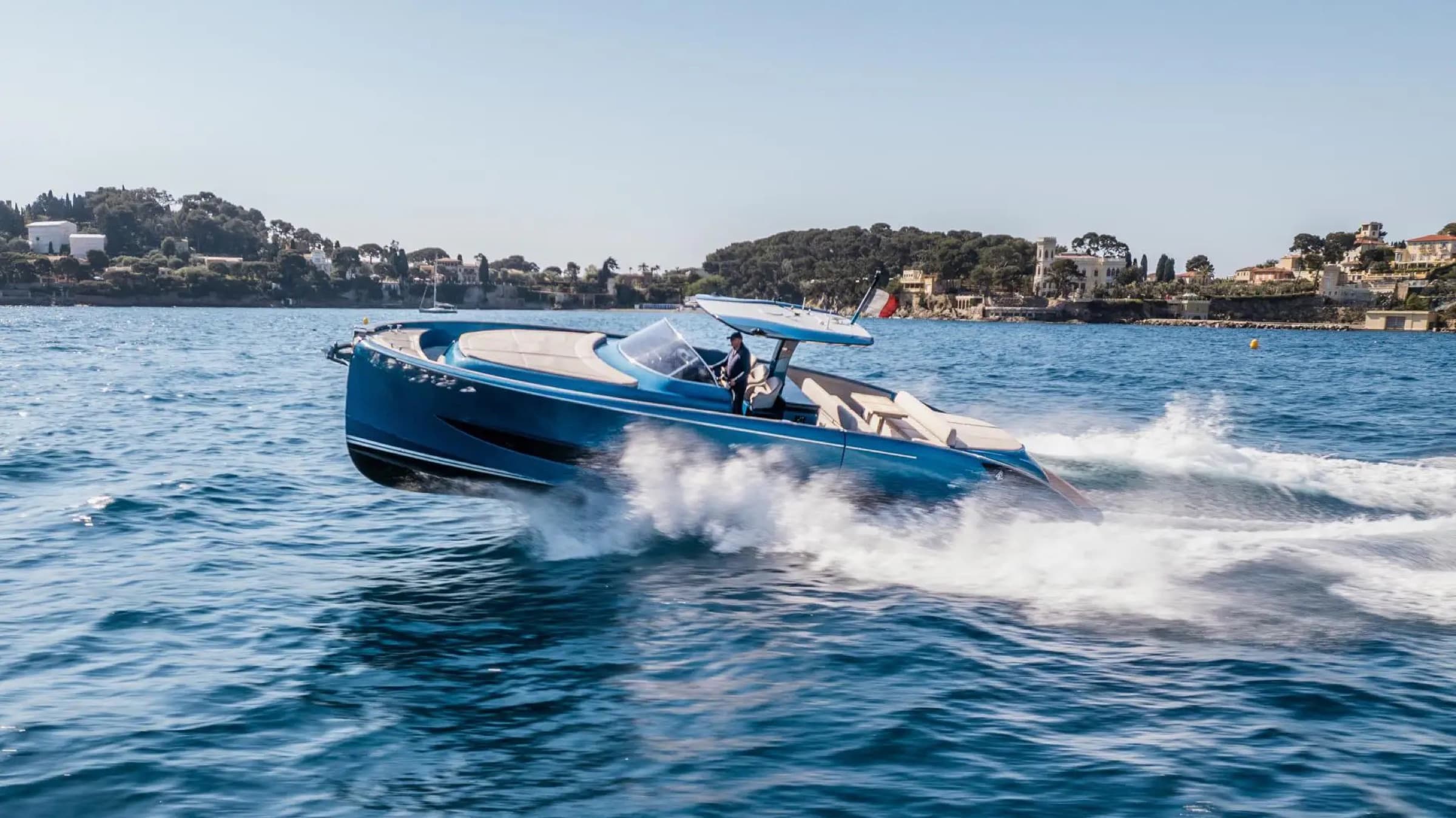 Solaris Yachts 48 Open, yacht charter on the French Riviera (3)