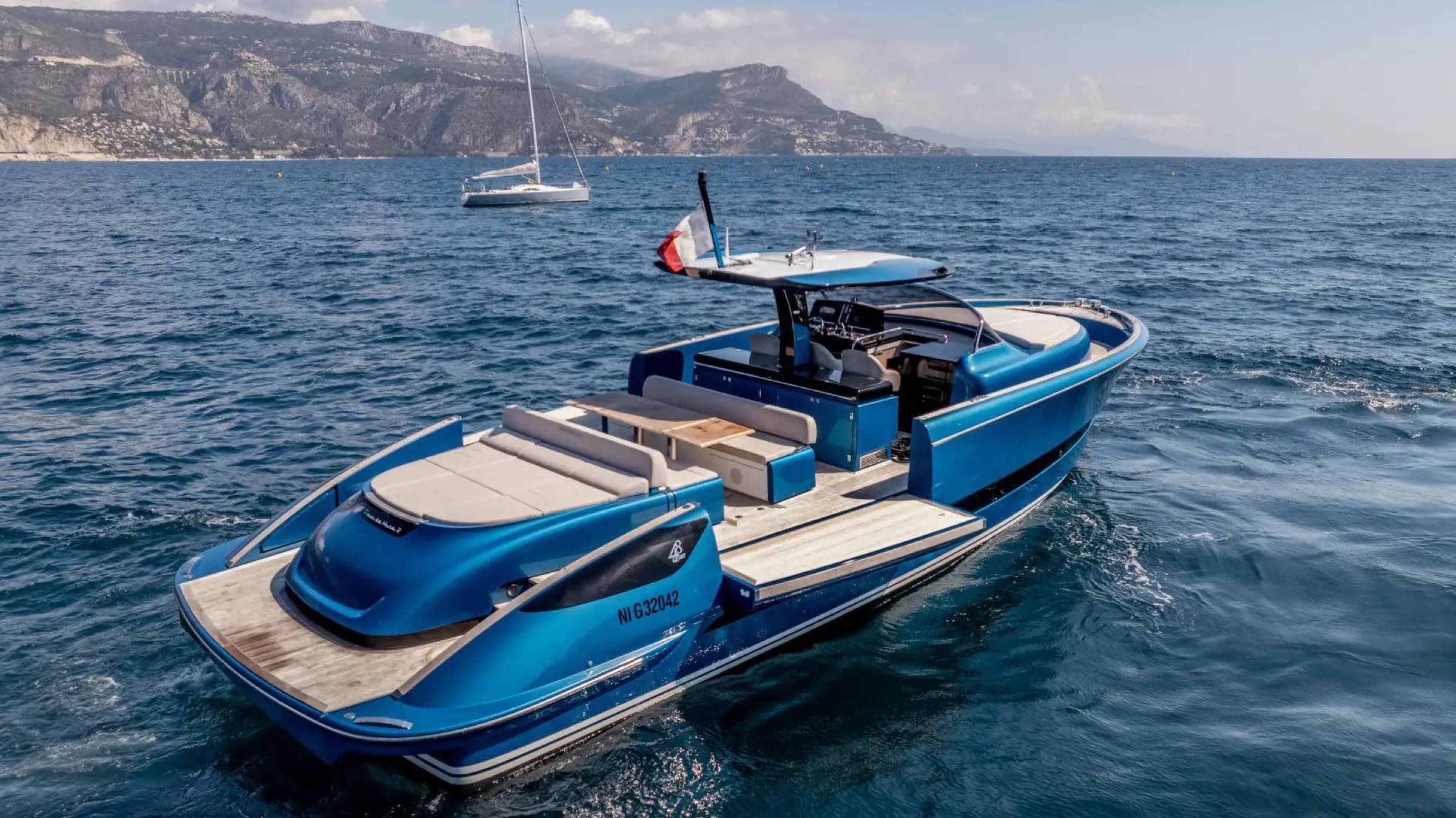 Solaris Yachts 48 Open, yacht charter on the French Riviera (5)