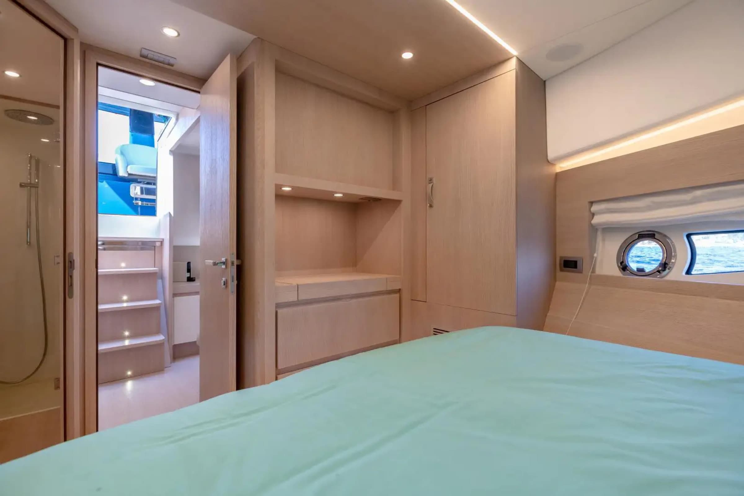 Solaris Yachts 48 Open, yacht charter on the French Riviera (9)